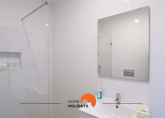 #096 Casa Antonieta 1 By Holidays Апартаменти