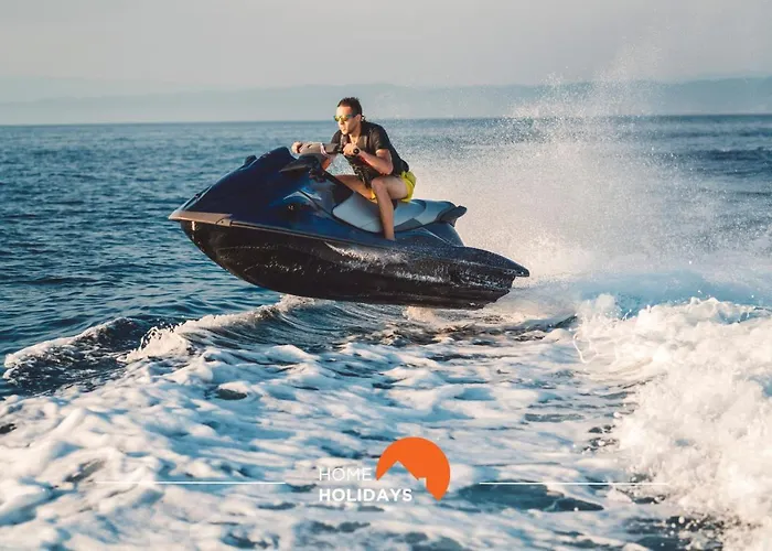 #096 Casa Antonieta 1 By Holidays Апартаменти